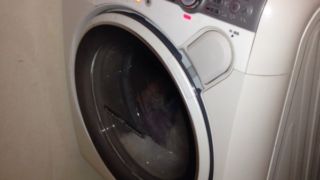 東芝ドラム式洗濯機　TW-150SVC 水漏れ故障